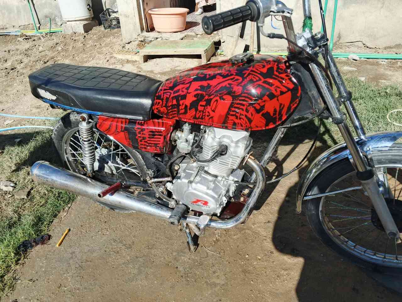 السلاام عليكم دراجه رابيدو للبيع محرك ماصارلي شهرين منشاده كلك كلك المكان كربلاء قضاء الحسينيه السعر 450اوبيهء مجال حك الحيه *********** مابيه واتساب
