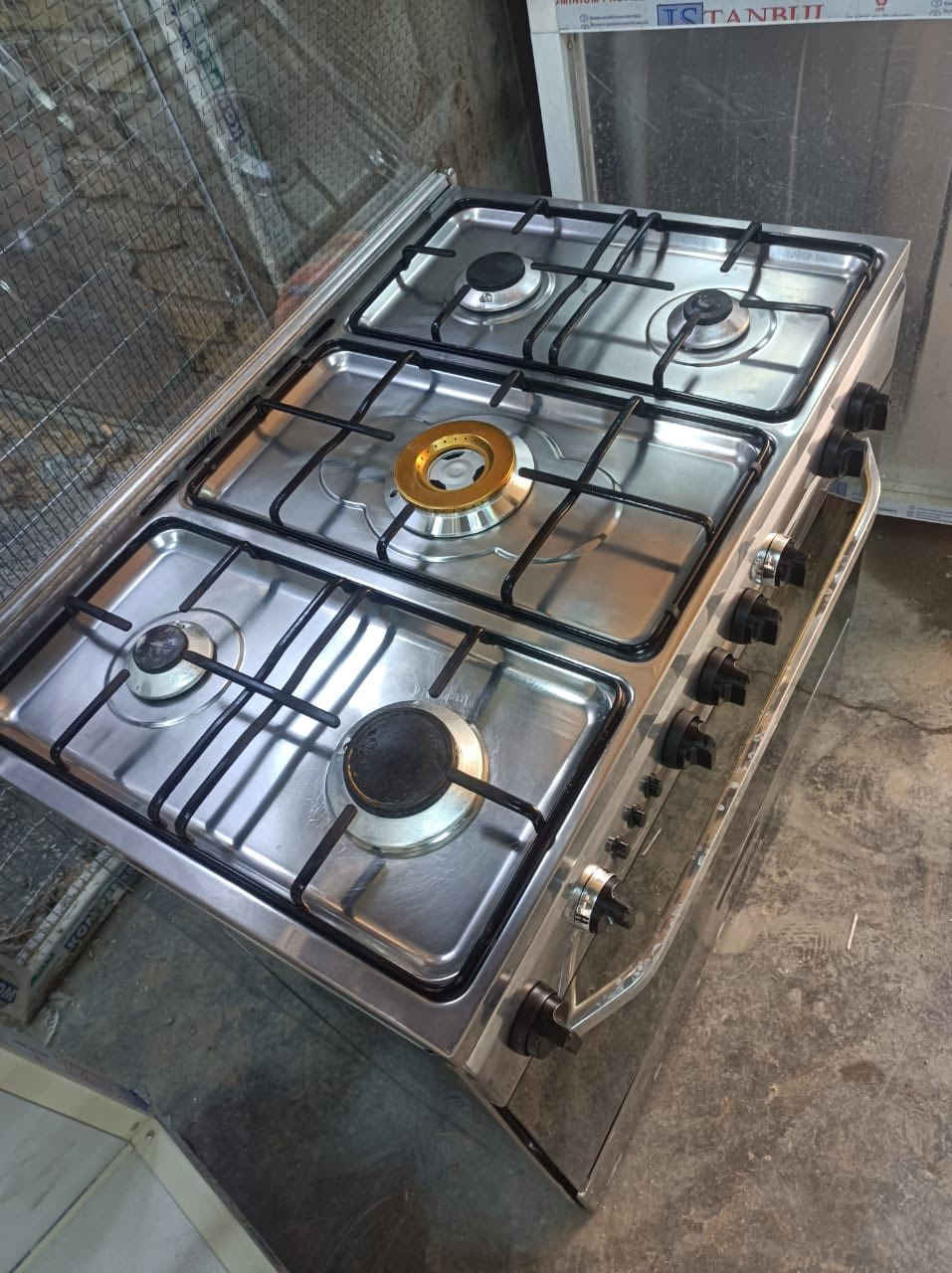 السلام عليكم طباخ للبيع نوعيه فريش اخو الجديد السعر 300 وبي مجال
مكاني بابل شارع 80 رقم تلفون ***********
