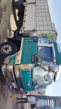 هينو للبيع 07823173347