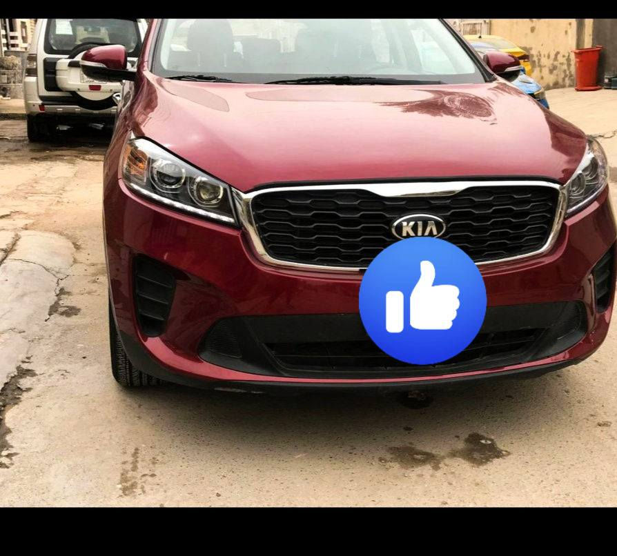 السلام عليكم سورنتو 2020 سياره مكفوله ماعده دعاميه الاماميه مواصفات عاديه  ماشيه ٤٠' الف المكان بغداد
***********السعر 180
