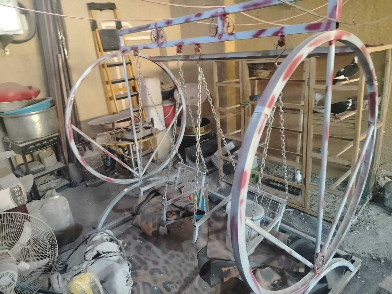 مرجوحه لبيع نظيفه حيل بس عليه اتراب ظخمه كلش تحمل وزن ثقيل لبيع سعره 250 بيه مجال العنوان ابو خستاوي فرع منصور السماج ***********
