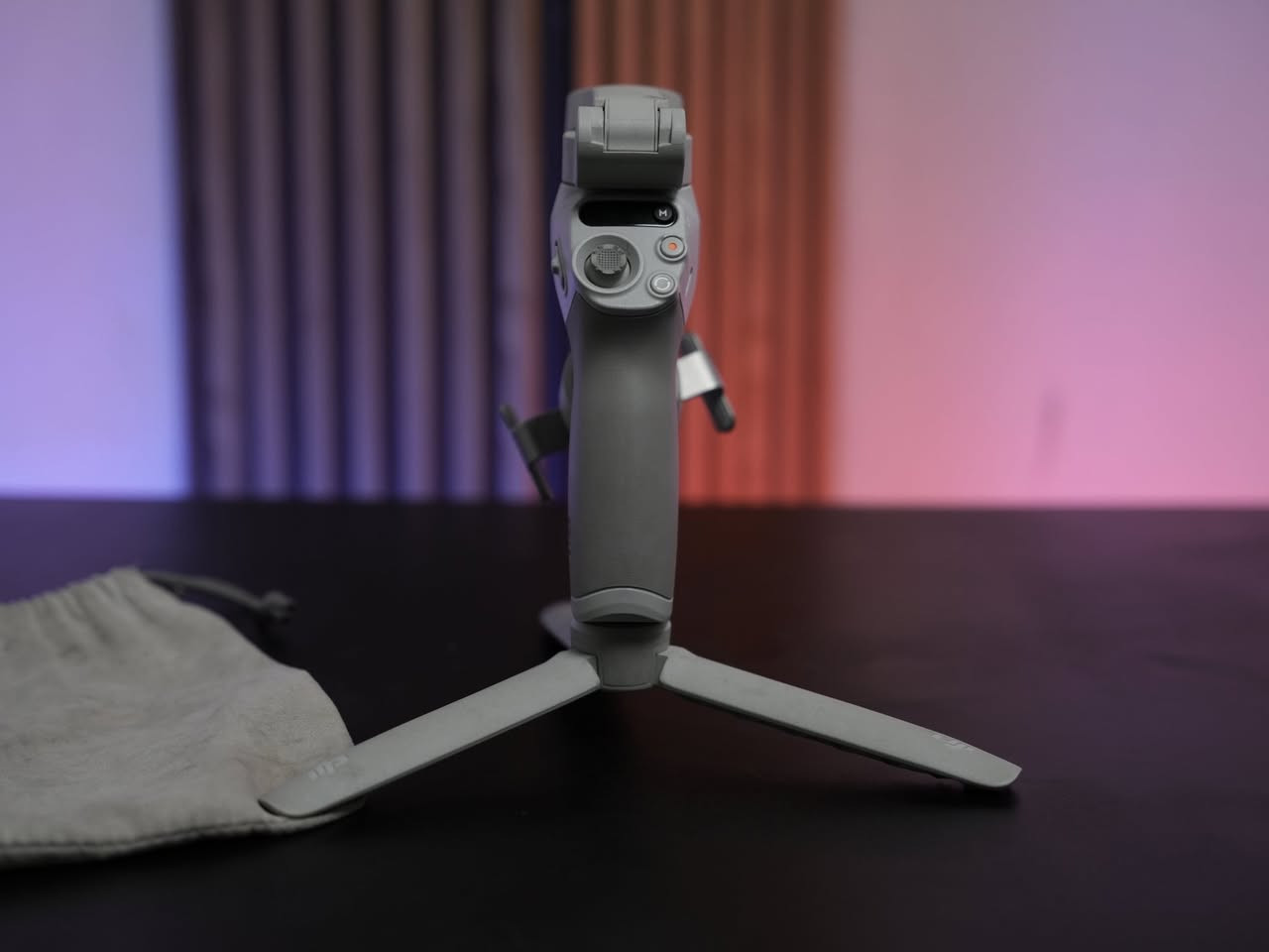 للبيع DJI Osmo Mobile 6 – بحالة ممتازة

جيمبل احترافي لتثبيت تصوير الجوال، مناسب لصناع المحتوى، الريلز، التيك توك، والفلوغات.
ثبات عالي، تتبع ذكي، تصميم عملي مع عصا تمديد مدمجة.

✔️ نظيف جدًا
✔️ مع الحامل والجراب
✔️ جاهز للاستخدام مباشرة

مناسب لمن يريد تصوير احترافي بدون اهتزاز. كالار, السليمانية


**إذا كنت صاحب هذا الإعلان وتريد حذفه لأي سبب، رجاءا أرسل رسالة إلى الدعم الفني**