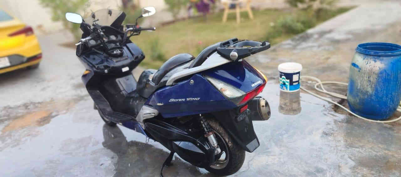 سلام عليكم سلفر ونج 600 دراجة كلة شغال افر كلشي قبل سبوع سويتلهة ادامة كاملة.مكينة مكفولة كفرهة تعبان 70بل تخم. تاير.شلعة معدل. العنوان بغداد حي نصر السعر 1500 رقمي ***********
