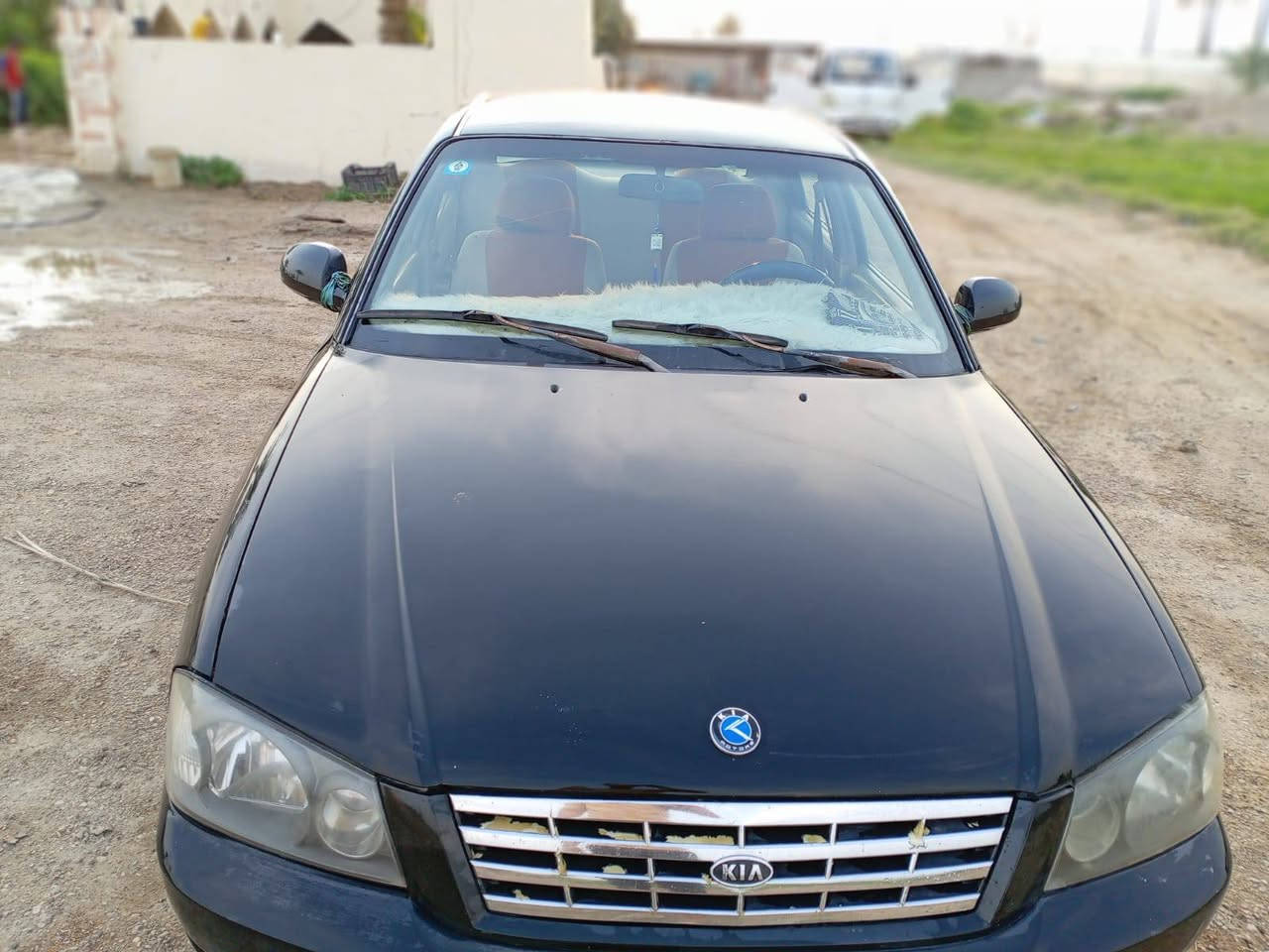 السلام عليكم سياره اوبتمه موديل 2000 رقم بغداد باسمي مصبوغه عام جماليه مكفوله من كصه وحادث سياره احلى من الصوره مكينه 2000 كير 4 نمر اصل كير ومكينه خير من الله حداديه جديده تخم تاير شاشه كهربائيّات شغاله سنتر لوك شغال جام كهربائيّ  اوتو سياره سعرها 63 وبيها مجال حق الجيه اتصل وبيك خير ودلل ***********
