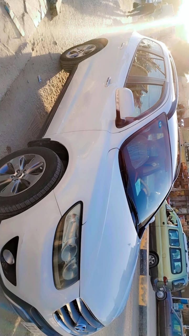 السلام عليكم
سنتافيه 12خليجي مكفوله
المواصفات فول مواصفات 7راكب 6سلندر 
السعر 175وبيه مجال للشراي بسمي 
العنوان بابل قضاء الكفل 
رقم الهاتف ***********
