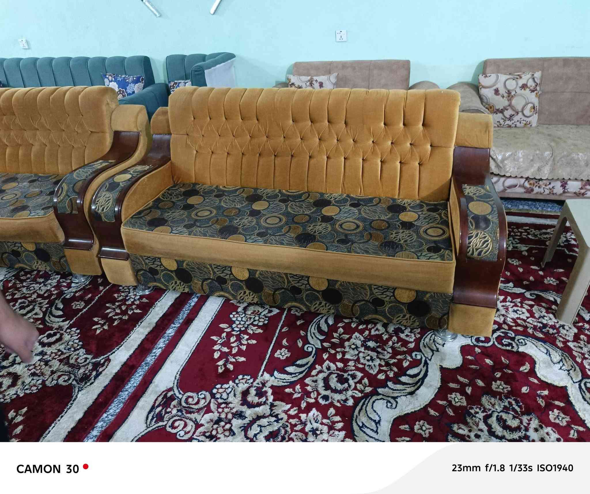 سلام عليكم تخم للبيع نضيف مكاني بهرز سبعة نيسان***********
