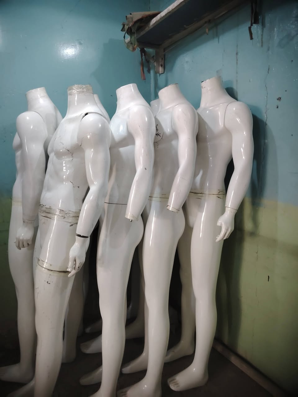 ملكانات رجالي بيهن زين وبيهن تعبان بس مابيهن اي كسر او فطر
سعر جمله وارخص
***********
مدينه صدر
