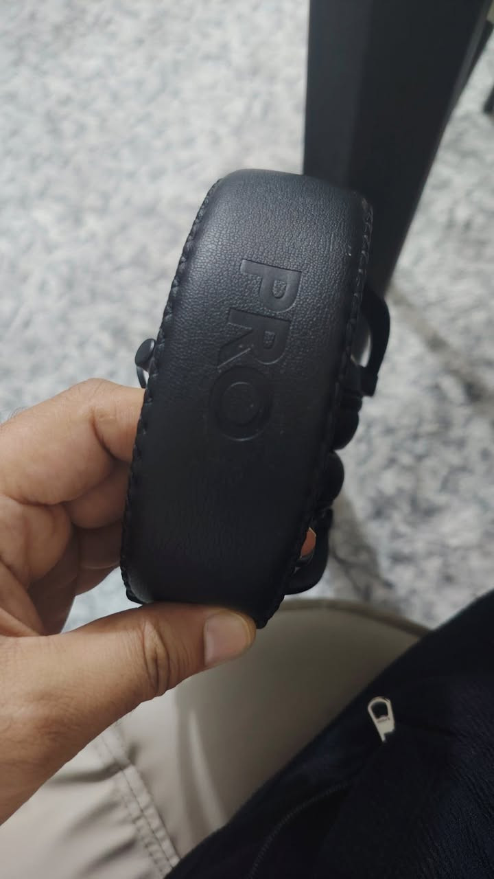 السلام عليكم 
 سماعة لوجتك برو اكس الكارتونة والملحقات ضايعين فقط واير منفذ 3.5
اعلى سعر ابيع


**إذا كنت صاحب هذا الإعلان وتريد حذفه لأي سبب، رجاءا أرسل رسالة إلى الدعم الفني**