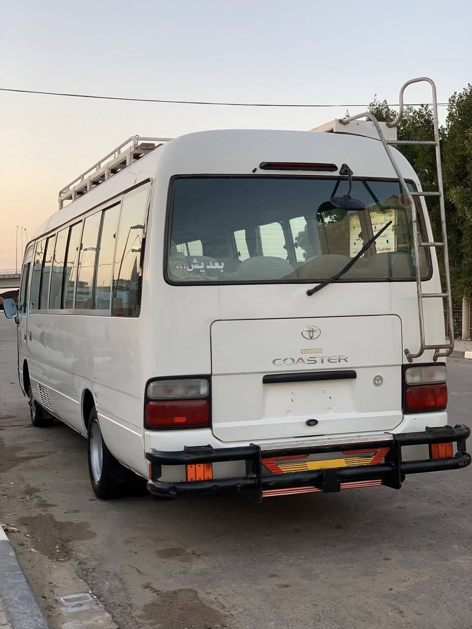 ‏سلام عليكم سيارة كوستر للبيع 2015 تخم تاير قير أكسنت محرك كفالة دوشة فول العنوان بصره ‭0783 945 4524‬ 
‭0774 541 1505‬ ￼ ‭
