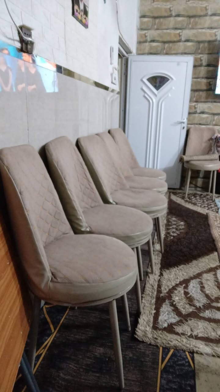 ميز طعام نضيف 125وبي مجال


**إذا كنت صاحب هذا الإعلان وتريد حذفه لأي سبب، رجاءا أرسل رسالة إلى الدعم الفني**