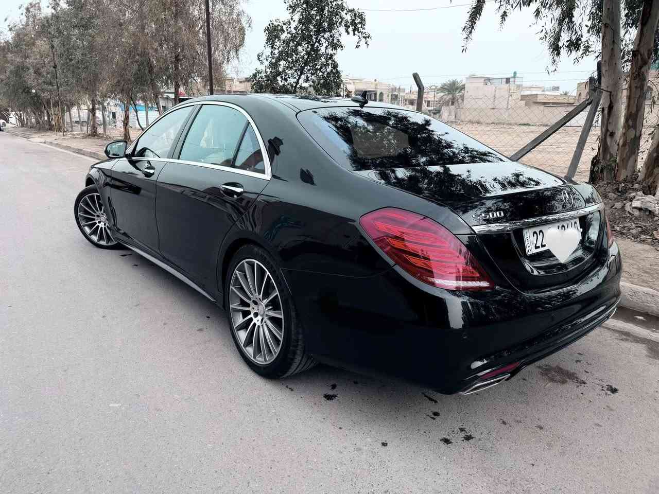السلام عليكم
للبيع Mercedes S500 2014 باب طويل يخت🖤vip🥇
-مكينه 8 سلندر (4فصوص) 
-3 وضعيات قيادة اقتصادية وعادية وسبورت
-بانوراما  
-٥ بردات
-٤ كامرات 360
-حساسات 360 
-اوتو بارك
-رادار امامي
-رادار خلفي
-رادار جانبي
-نقطه عمياء + ثبات مسار وتغير حسب الرادار
-كشن تدفئه و تبريد +++مسااااج🫠جميع الكشنات+ذاكرة 
-كشن يفتر ويه لستيرن
-قياده اليه 
-ثلاجة خلفيه
-عطر بجكمجة 
-شاشات خلفيه
-بصمه ابواب +ابواب شفط
-بصمه تشغيل 
-جكات تنزل وتصعد
-كشن خلفي مفصول vip
-داخل لدات ٧ الوان
-استيرن G هيتر تبريد 
-ويل 20 تاير دبل سايز جديد هالشهر شديته
-جنطه كهرباء
-كشنات خلفيه كهرباء
والكثير الكثير من المواصفات 🖤
⭕️اخوان السيارة حيل حيل جديدة خليجيه مكفولة كفالة عامة وكشرها حيل نظيف بعض الملاحظات بيها بالسونار pdr ب3 اماكن حيل صغيرة ومصلحات درجة اولى
السيارة على وضع البلاد الشركة
كير مكينة تبريد كله لوك بلادي
بالعافية للي تصير من نصيبه

-السيارة رقم اربيل عندي وكالة بااسمي تريد مداور تريد وكالة اني حاضر

-السعر ان شاء الله 400$ ورقة
-*********** واتس اب
-مكان السيارة بغداد البياع
