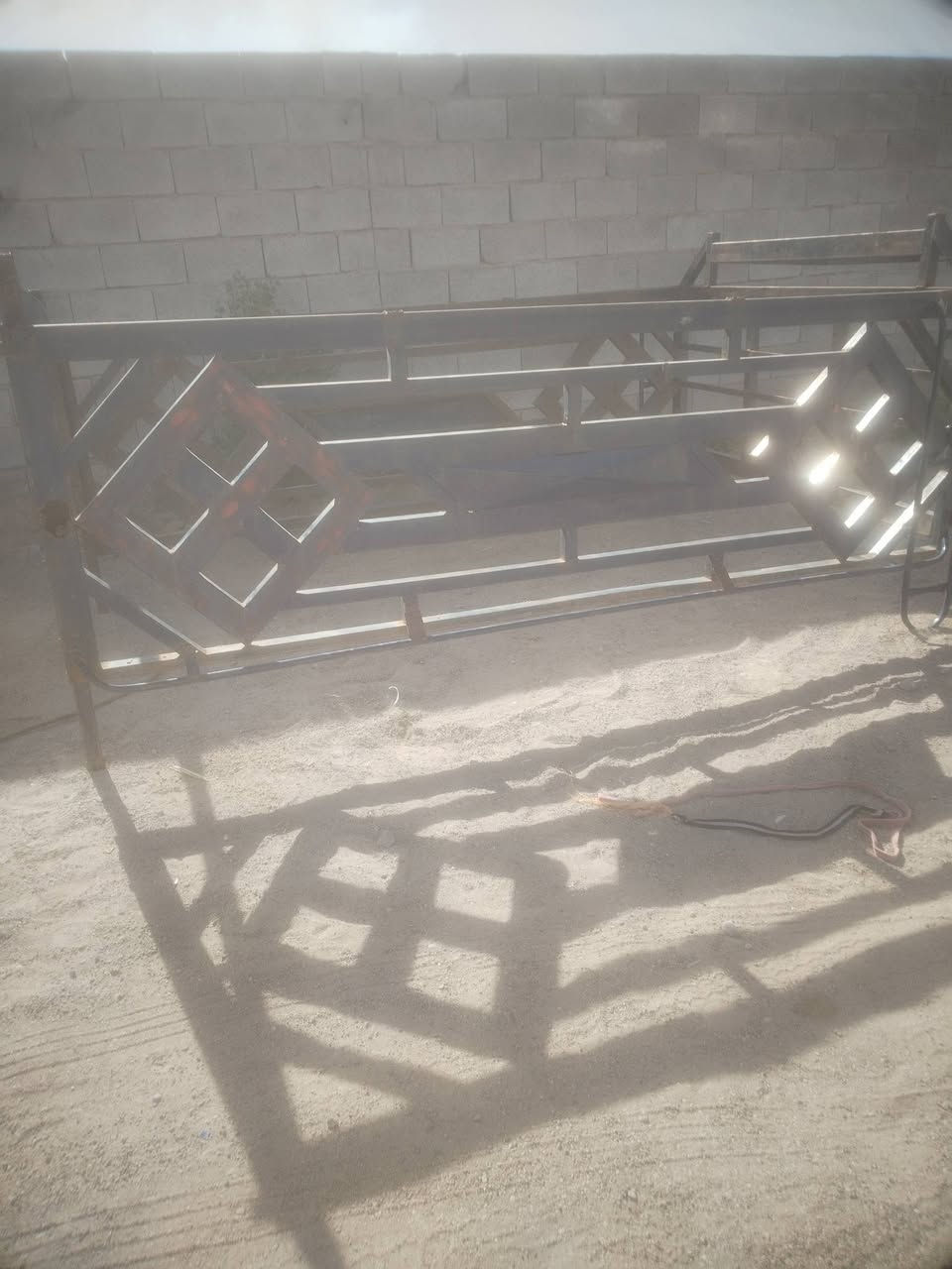 محجر كيه لبيع سعر 100قفل بكان واسط جسر زبيديه ***********
