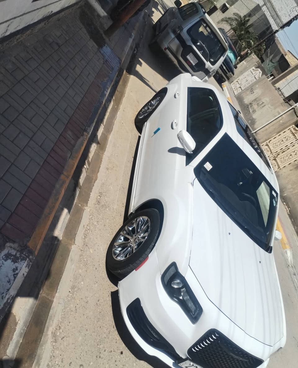 سلام عليكم أوباما مديل ١٧ فول موصفات رقم أربيل ماشيه ١١٠ كندي بدون ضربه سونار موجود رقمي *********** مكاني سماوه
