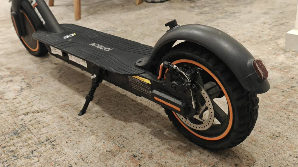 Condition 10/9 like New
*********** شقلاوة, أربيل
