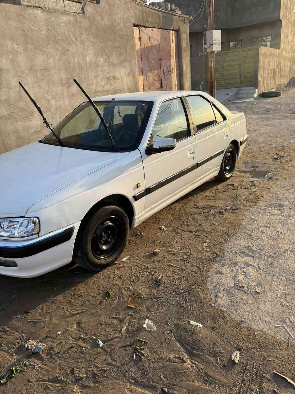 السلام عليكم بيجو بارص موديل2015 رقم بصره سياره تحويل ثاني يوم مكفولة من تبديل اي قطع  من ضربه وكير ومكينه وتبريد مكفوله وجاهزه من كلشي حداداه  جديد  السعر50 بيه مجال شوي  الاستفسارا ***********
لبكان بصره زبير
