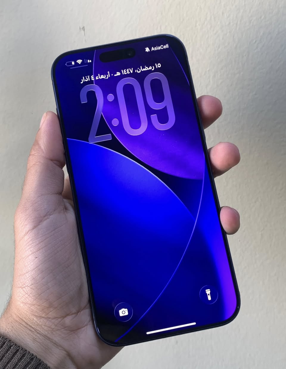 ايفون 17 برو ماكس eSIM , 256 بطارية 100 مشحون 43 دورة لون نيلي النظافة 100 جديد السعر مليونين وبي مجال 
واتساب ***********
