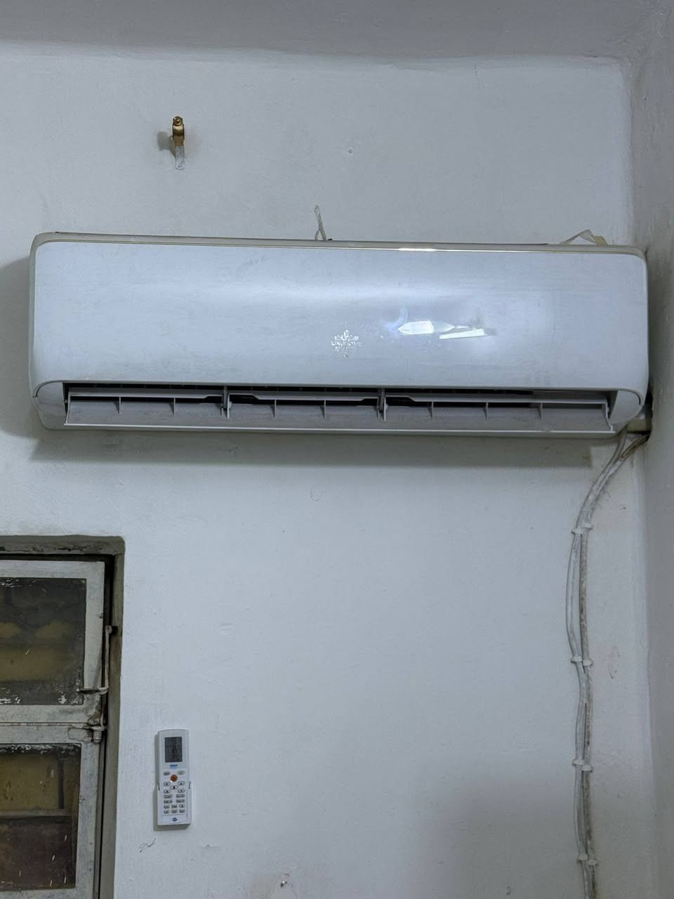 السلام عليكم
بيع مستعجل 

يتوفر

3 سبالت نوع KingHome ٢طن 

1 سبلت نوع LG ٢طن

القطع نظيفة جداً

العنوان الديوانية  مركز


**إذا كنت صاحب هذا الإعلان وتريد حذفه لأي سبب، رجاءا أرسل رسالة إلى الدعم الفني**