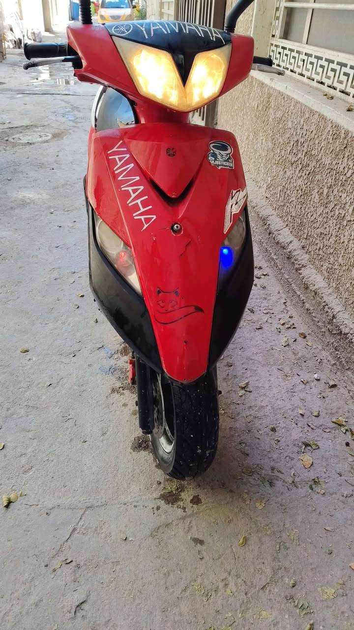 دراجه ثعلب كفرات اصلي مكينه مجفته احسن تجفيت كامله من كلشي كهربائيات سلف هندر جاهزه للاخير شغل واطلع فقط باتري ضعيف بيها رايدها ٤٠٠ بغداد حي القاهره *********** واتساب
