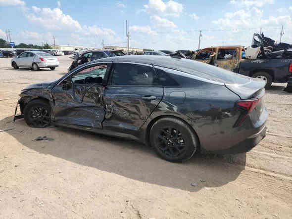 السلام عليكم 
كيا k5 موديل 2025 وارد امريكي فئة LXS 
ماشية 19 الف 
المواصفات :
- دبل شاشة 
- تحكمات ستيرن
- تحكم التبريد لمس
- شواحن لاسلكية
- مودات قيادة
- رادارات و حساسات
- تحديد مسار + رادار تفاعلي
- مثبت سرعة + قيادة ذاتية 
- منبه خروج عن المسار 
- 4 كاميرات 
- لايت لد
- نقاط عمياء + اشاير بالمري 
- بصمة

الحادث / ثلاث قطع فقط بچم كبس 

السعر / 135 واصل ميناء ام قصر ( قابل للتفاوض بشكل بسيط )

ملاحظة / السيارة حالياً مشحونه 

للتواصل / ***********
الرقم بيه واتساب النجف
