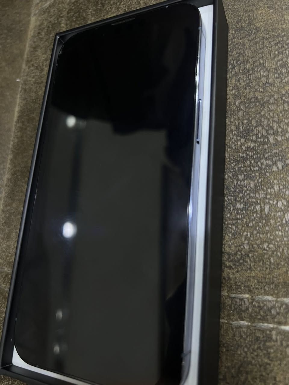 السلام عليكم
ايفون 13 برو فقط مو ماكس
الذاكره 256 البطاريه 76
الجهاز بلاد على وضع الشركه
وتر بروف مامفتوح
النضافه💯💯
السعرر 575 وبي مجال 
مكاني بغداد السيديه
للمراوس مع ايفون 16 برو فقط


**إذا كنت صاحب هذا الإعلان وتريد حذفه لأي سبب، رجاءا أرسل رسالة إلى الدعم الفني**