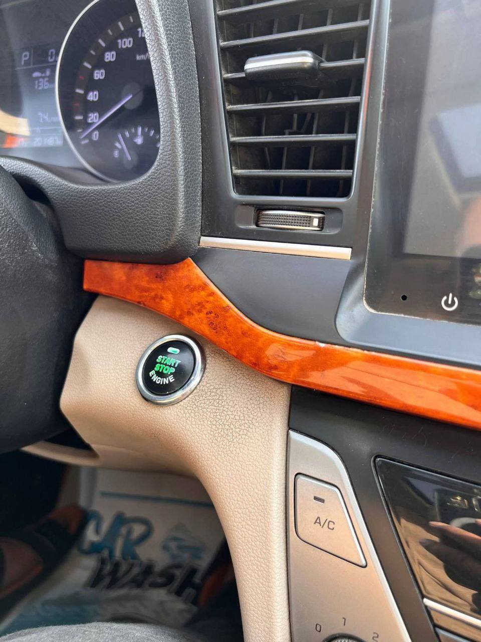 سلام عليكم للبيع النترا موديل 2017السياره وارد خليجي مكفوله بيه بس بارد بسيط بالباب الخلفي خلف الصدر 
تبريد ثلج ❄️ محرك 2000مامفتوح جديد السياره جديده 
مابيه اي نقص تحويل ثاني يوم ماشيه 187 السياره فول مواصفات 1/1 السعر 147وبي مجال مكاني كربلاء 
📞***********
