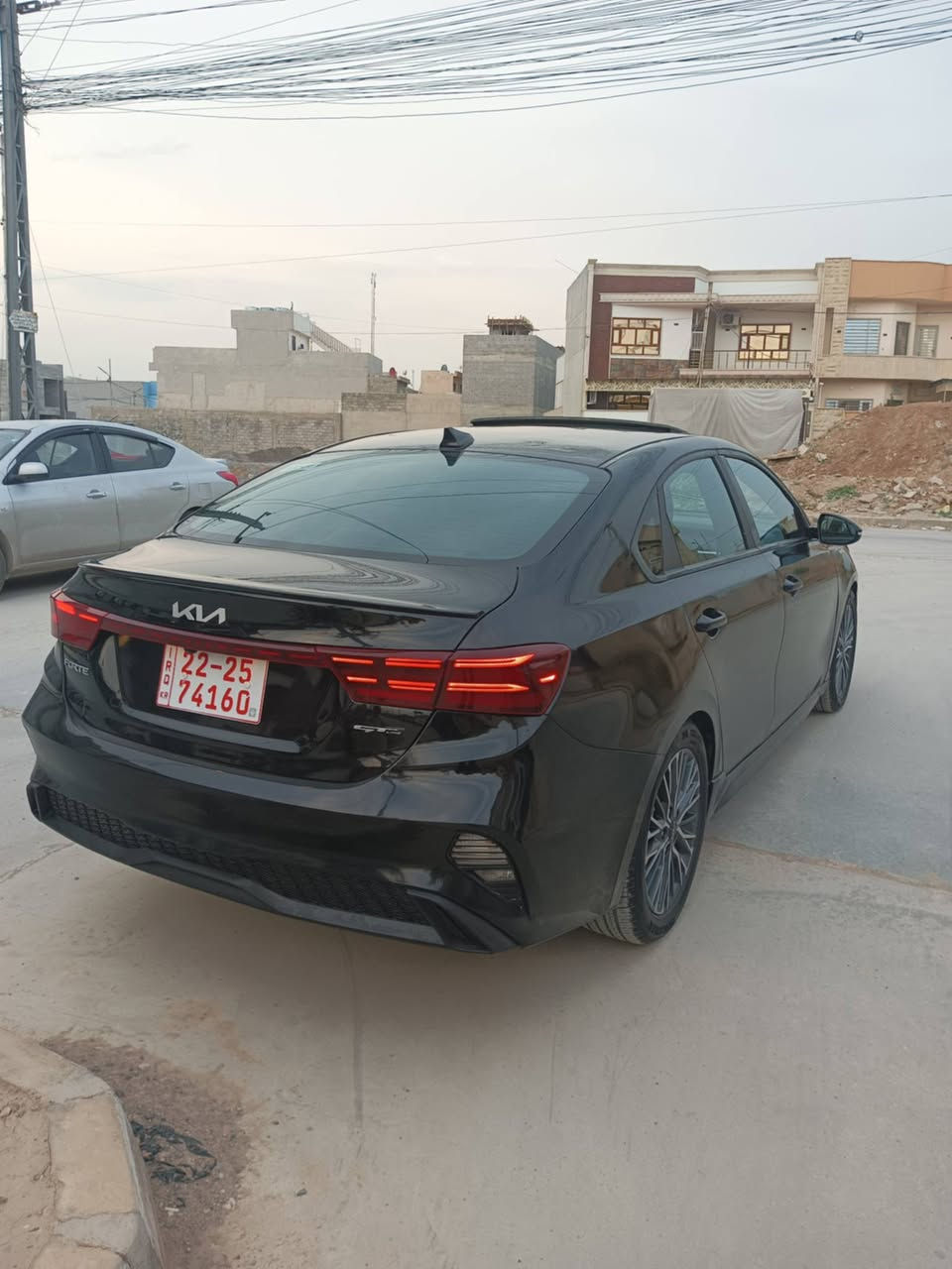 مكلف ب نشر
للبيع فقط
 فورتي موديل 2023 
كاتي تخريج قبل سبوع 
 جيتي لاين ١/١
محرك ٢٠ دوش
كير 8 نمر
بصمه ابواب 
بصمه تشغيل
تشغيل عن بعد
فتحه سلايد روف
كشنات جلد
كشنات حار بارد
كشن كهرب
شاشه 8 انج وكامره دواره
تبريد امامي خلفي
احكم تبريد شاشه بيانو
فول تحكم دركه 
كروز سرعه 
تحديد مسار
رادارات
وقوف ذكي
قبق صندق ذكي
اشاره ب مري
بك لايت لد
 السياره كالبه الصور بل منشور
وحاليا مصلحه انطيك صبغ عام
تترقم محافظات شماليه فقط
مكانها موصل ايسر
السعر 122$ 
***********
‏‪***********‬‏
