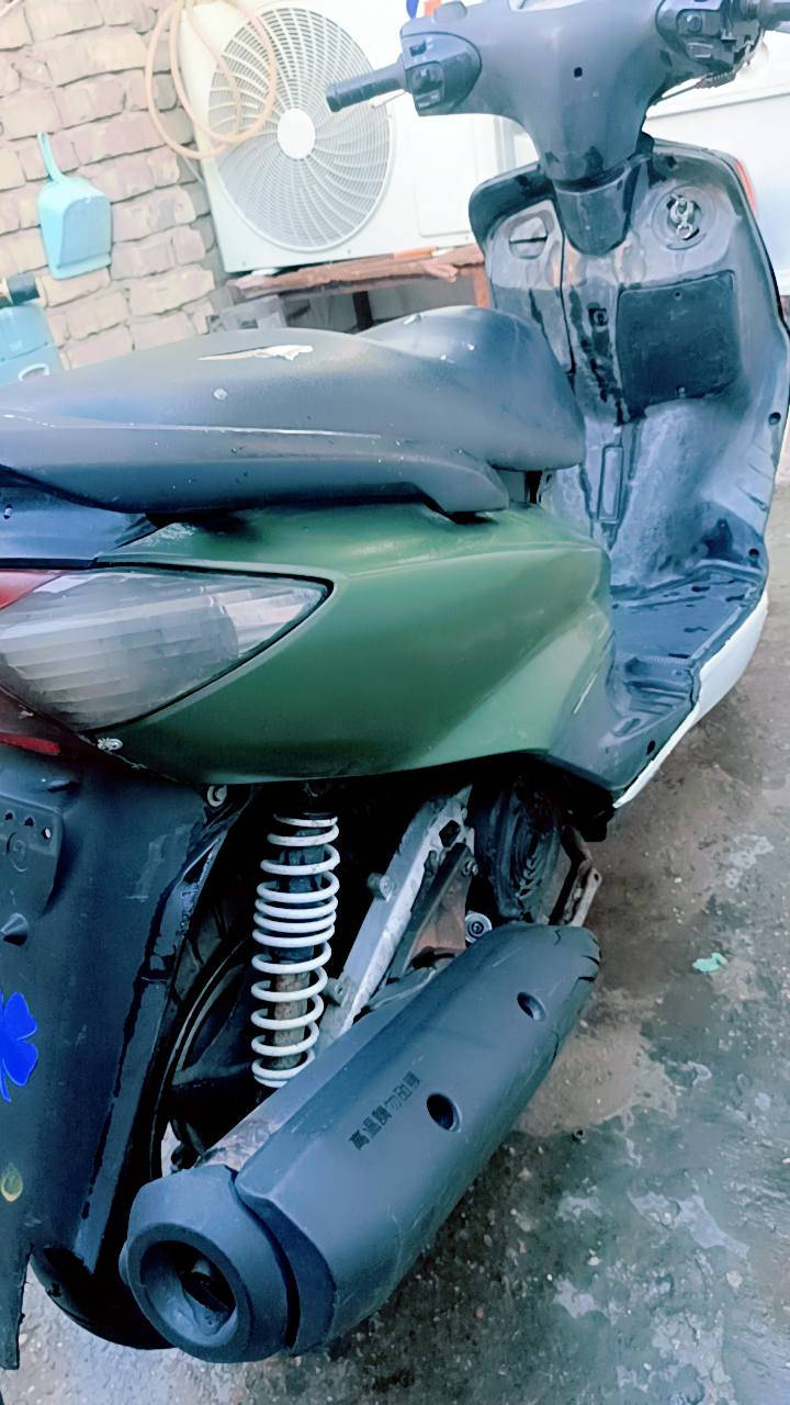 سلام عليكم سكنس 140 للبيع او مراوس دراجة كاملة مكينة ناعمة كلجات رياضي بلادي   بيهة معدل يخبل كهربائيات كاملة اي نقص مابيهة المكان دورة المكانيك سعر 450 بيهة مجال هاذة رقمي *********** بي وتساب
