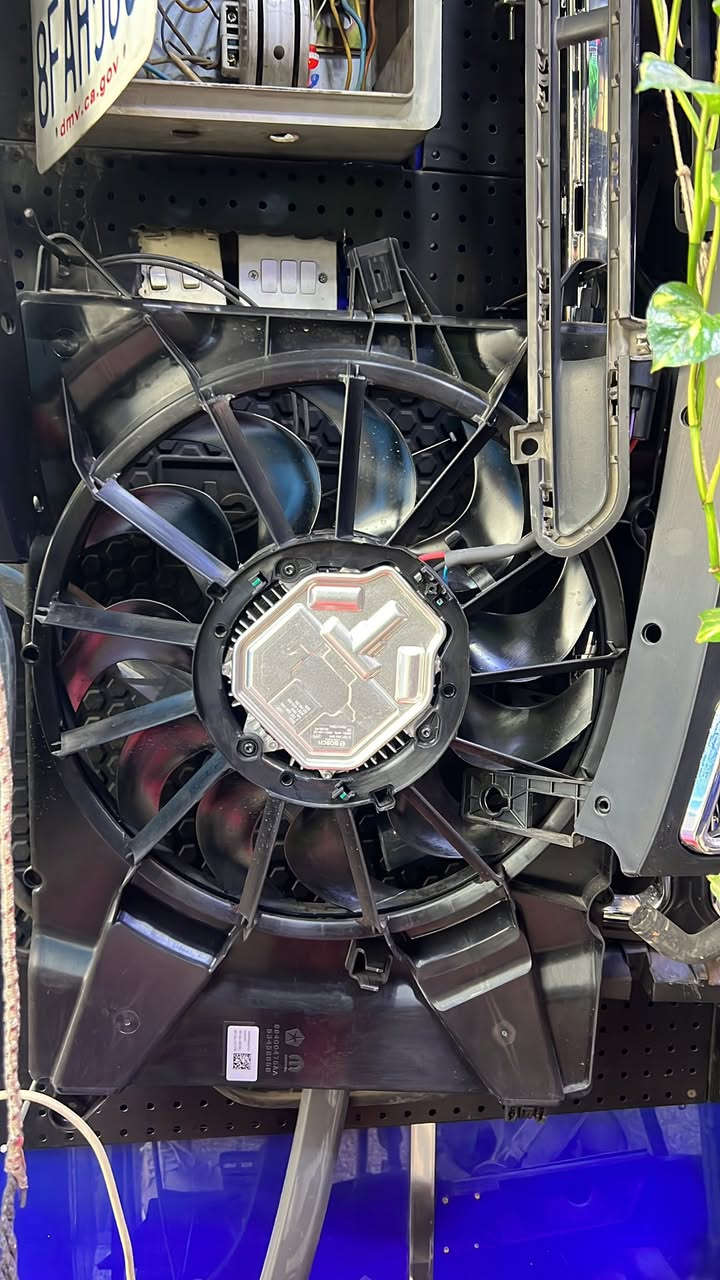 تحيه طيبه للجميع 🌹🌹

تتوفر ادوات جيب كومباس 18-24 🚗

مستعمل وجديد 

ادوات صدر زيوت وفلاتر

*********** 📞

العنوان : بغداد ساحة الطيران شارع الشيخ عمر مجاور وديع ابو الواشرات محل (محمد النقاش)
