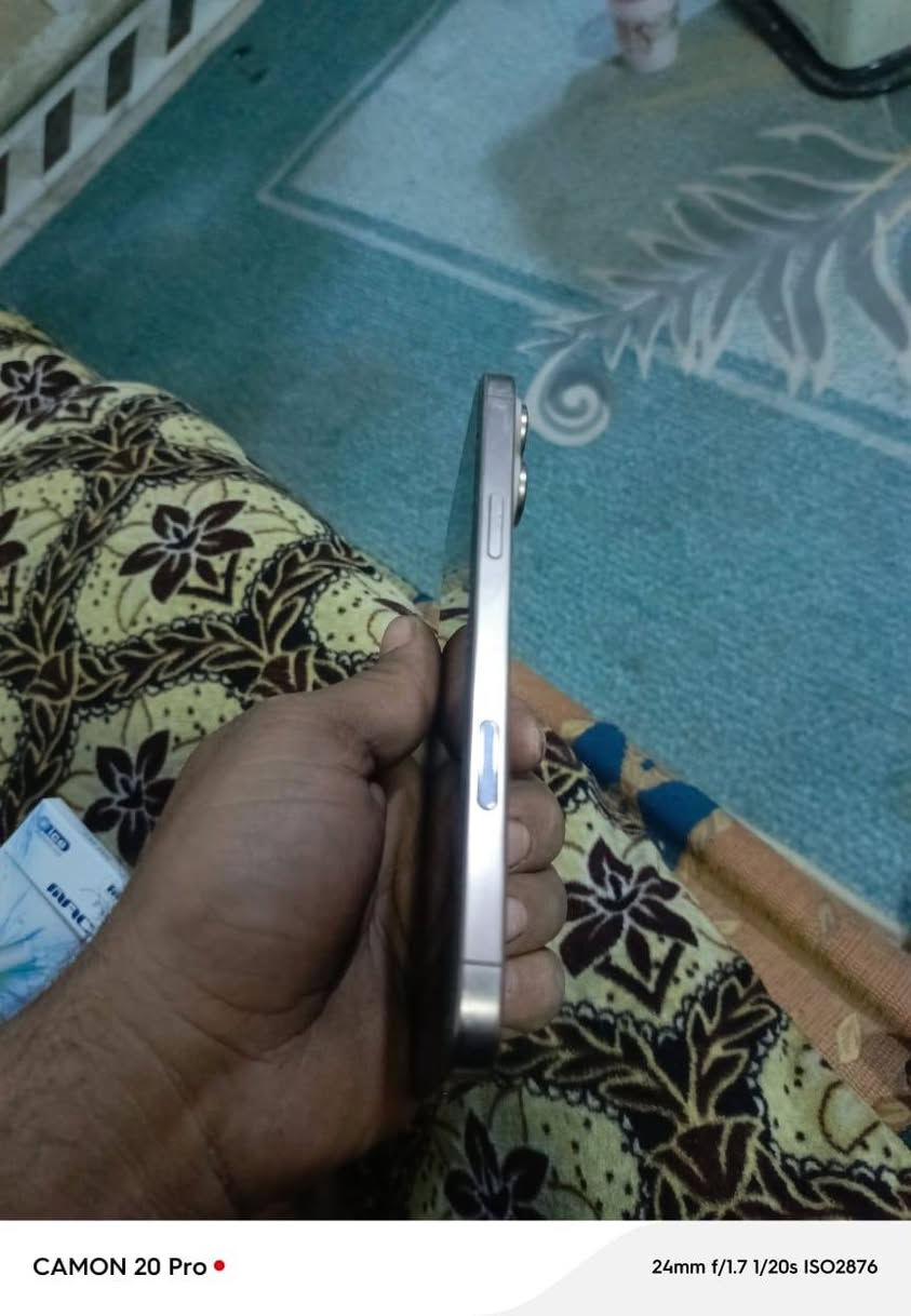 16برو ماكس شرق اوسط ضمان ماستر ذاكره 256بطاريه 94للبيع سعر 1650وبيه مجال ***********
