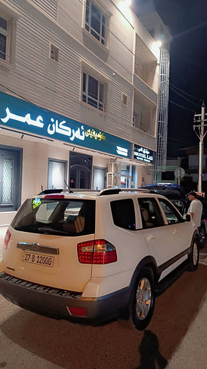 السلام عليكم
موهافي موديل 2012 
كفاله عامله عدة كم رصعه وطكه خفيفه بل جاملغ الكدام بلكرن مالتهه الجهه اليمنه واضحه بل صور 
مكينه 3800 سياره جاهزه وحلوه بيهه ربل ولف تعبان ف صاير تبخير كلش قليل بيهه سياره جاهزه حداديه جديده كامله مكمله تايرات تخم جديد ميزانيه وبلنص جديد 
لايتات زنون شادهن ب 400$ يسوي الشارع نهار الك 
منضومه فيت بم ونوزلات ومسطره نوزلات وبلكات كله وكاله وجديد + منضومه تبريد كلهه مبدلهه شركه بيهه تبريد يكص كص سياره مبيهه اي نقص شغل وطلع وين ماتريد  وسياره ب اسمي شخصيا  
مكاني بل بصره (***********)
(السعر 140 )وبيهه مجال 
ورقمهه مميز (12000)
