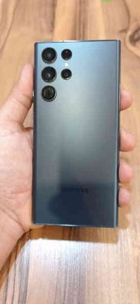 للبيع سامسونج s22 الترا نظيف جدا مابي اي مشكلة ولا داخل صيانة الشاشة م...