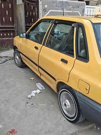 سايبا موديل 2012سياره جهازه وحلوه لا ضرب والا تبديل مصفره هيه وغرامات ...