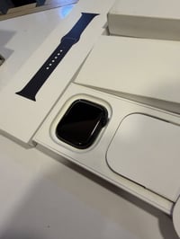 ابل واتش • جيل ١١ • ٤٦مم