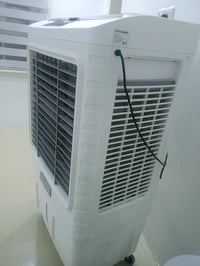 كونفيرة للبيع سعرها 150  أي استفسار  07512210107