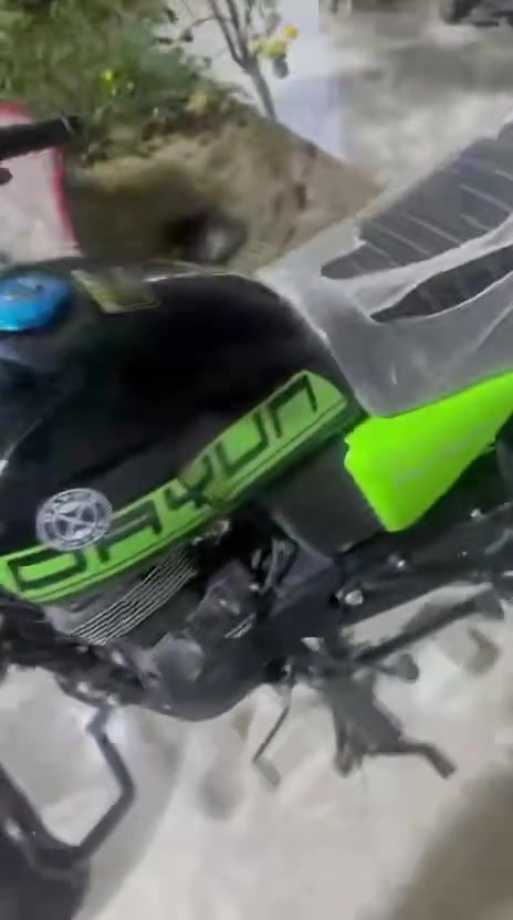 ***********

سلام عليكم دايوان جبلي 200cc موديل2026 الدراجة وياه 5 ورقات ناقصة بس تدفع كمرك وترقم يعني ما مرقمة  دراجة كارتون ما ماشية هواي وصار عدي ضرف واريد ابيعه الله شاهد دراجة تخبل وسعره مناسب مليون و500 قفل
