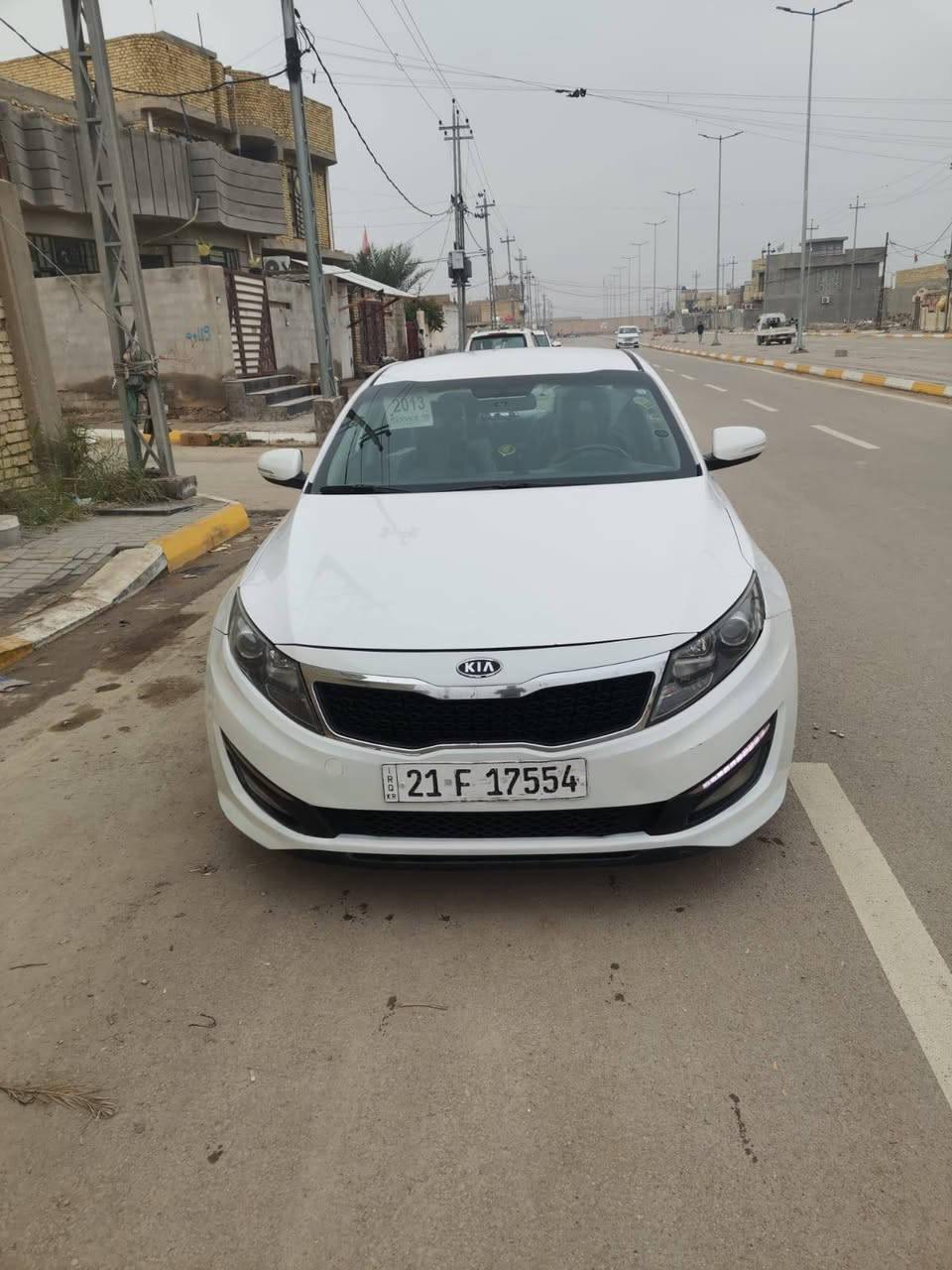 كيا اوبتيما موديل 2013 خليجي محرك 2400 فول ما عدى البنوراما مكفوله من الضربه والصبغ بيها بارد بالباب ماشيه197 الف سياره جاهزه وخير من الله ....
  مكان السياره واسط / النعمانية
***********
***********
