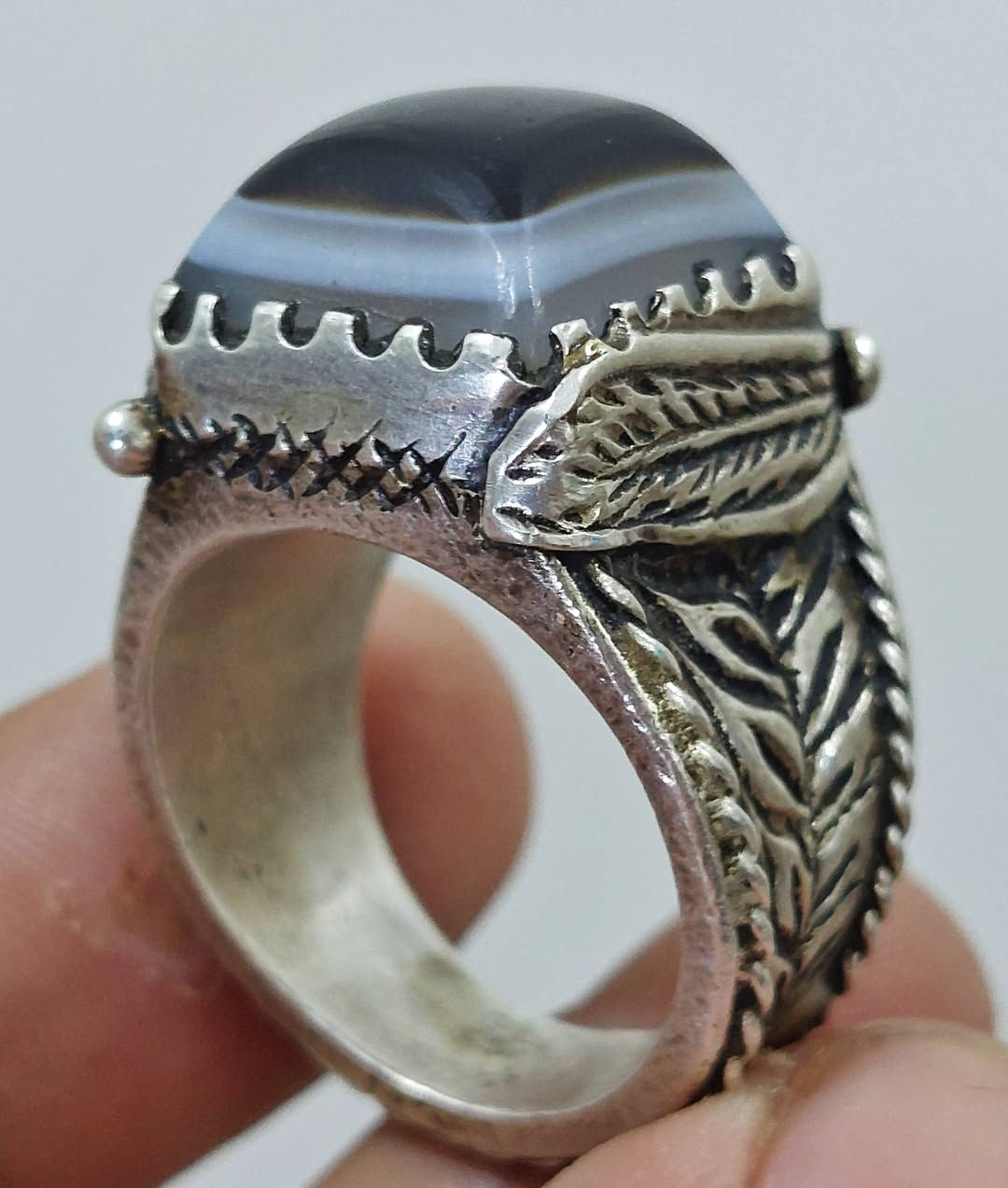 جزعة بقرية صياغة وليد خالد قياس 24 بغداد ***********
