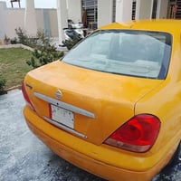 سني • ٢٠٠٥ • التاجي