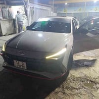 فول اعلى فئه شتريد مواصفات بيها موجوده   ملاحضه وارد كوريا للي يعرف بي...