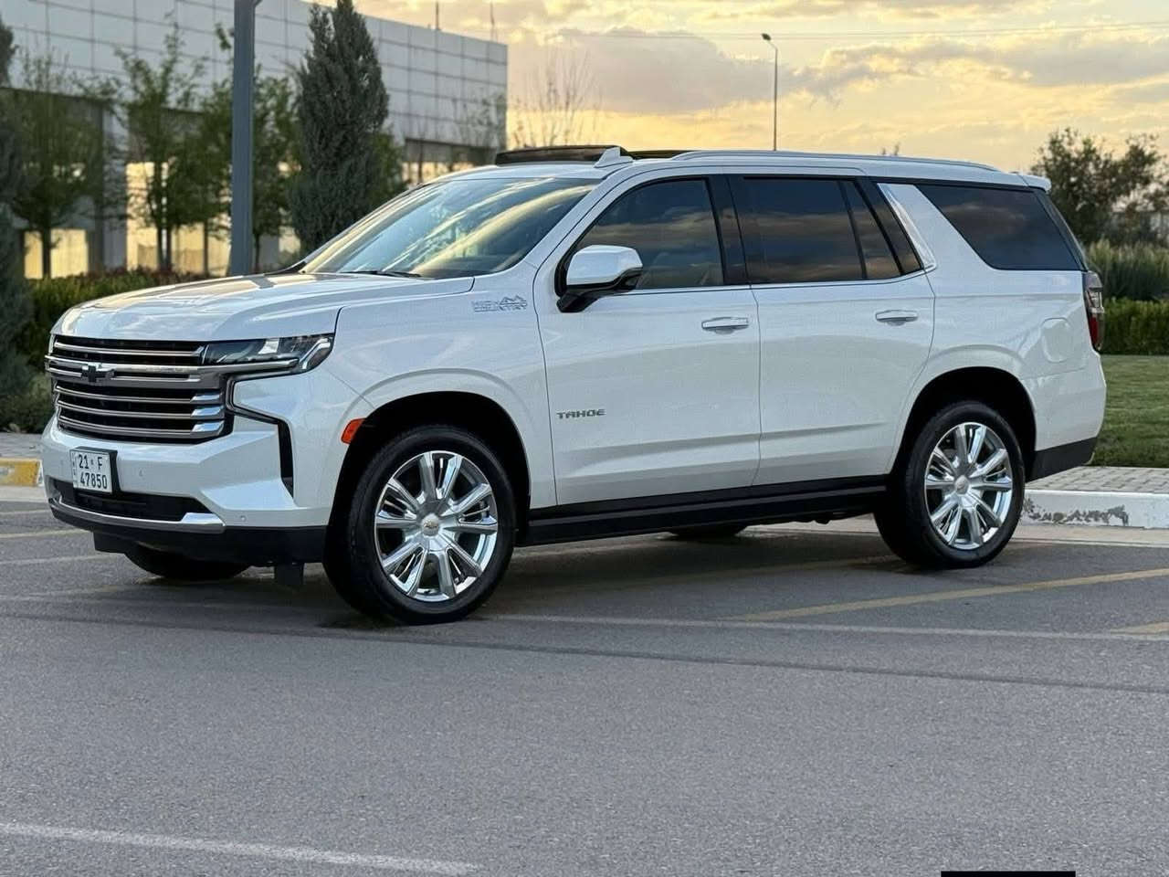 تاهو موديل امريكي  2022 رقم سليمانية رقم سنوية كله جديد باسمي ماشية 25 ميل السيارة كلين مواصفات هاي كانتري أعلى مواصفات بلتاهو يعني فول فول مواصفات الجامات مضللة  مواصفات كاديلاك سعرها 570 وبيها مجال ***********
