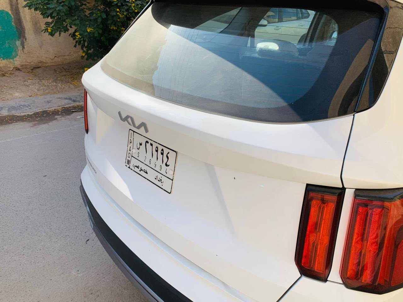 السلام عليكم
سورنتو موديل ٢٠٢٣ .فول مواصفات، كشنات مخمل وهذا السونار منشور وياها.
السعر ٣٠٠ ورقة .
وبيه مجال 
بغداد ،الحرية
للاستفسار ***********
