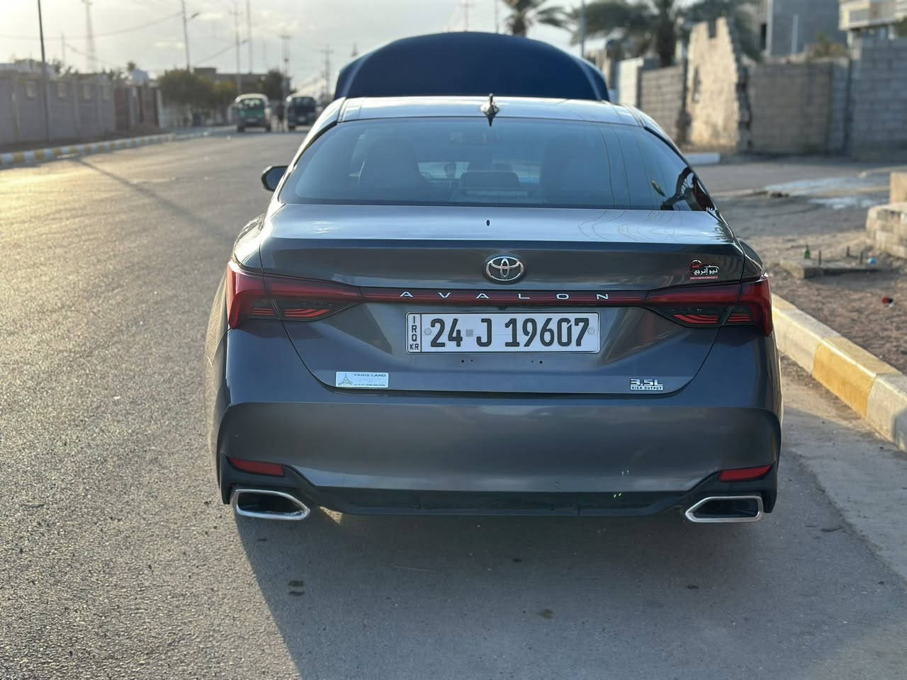 افلون أمريكي موديل 21 
مواصفات XLE
رقم شمالي 
محرك 2500 بدون هايبرد 
بجم كبس إرباكات كلها سليمة 
طخة خلفية 
ماشية خمسينات
سيارة كلش نظيفة
بيع او مراوس بكامري
السعر المطلوب 265$
للتواصل: ***********
