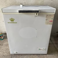 ثلاجة • نظيفة جداً • ضمان 15 يوم