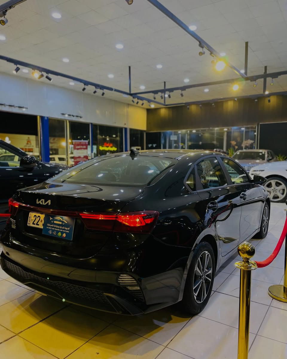 بسم الله ما شاء الله توكلنا على بركة الله.
#الحوت_لتجارة_ومزادات_السيارات 🇮🇶 
______________________________________
#اعلان_بيع_سيارة
🔷السيارة : كيا فورتي Lx
🔷سنة الصنع : 2024
🔷اللوحة : اربيل
🔶السعر : 168 ورقة
🔷الضر:الضرر: مكفول من الضرر والايرباك.
🔷ضرر الايرباك : بدون ضرر.
🔷رقم الشاصي : 3KPF24AD6RE791247
______________________________________
🔷المواصفات:
🔹حجم المحرك 4 سلندر 2.0L 
🔹عداد المسافة 30 الف ميل 
🔹رادار امامي وجانبي وخلفي
🔹تنبيه الخروج عن المسار
🔹كراسي مخمل
🔹ويل كب حجم 16 انج مع اطارات بحالة جيدة
🔹وضعيات قيادة
🔹شاشه تحكم بالايعازات
🔹تحكم ستيرن جهتين
🔹مع باقي المواصفات الاعتيادية
————————————————————————
☎️ الاتصال :
***********
***********
📍النجف الاشرف - المدينة المائية - 
مقابل حي الجامعة - قرب سنتر جبل عامل.

🔹TIKTOK 
https://www.tiktok.com/@hoot.cars?_r=1&_t=ZS-93D4aRKWGKQ

🔹INSTAGRAM 
https://www.instagram.com/hoot.cars?igsh=MWZkcjE5cHhja2Rleg==

🔹WEBSITE 
https://hootcars.autos
