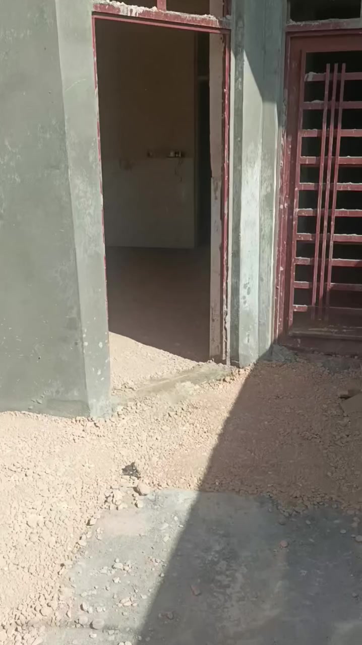 السلام عليكم
مشتمل 100متر للبيع طابقين غرفتين 
الطابق الاول طابوق والثاني ثرمستون
بيت قيد الانشاء تستلم مفتاح 
السعر  70 وبي مجال  ابي غرق حي المرتضى 
*********** مكتب المرتضى للعقار
