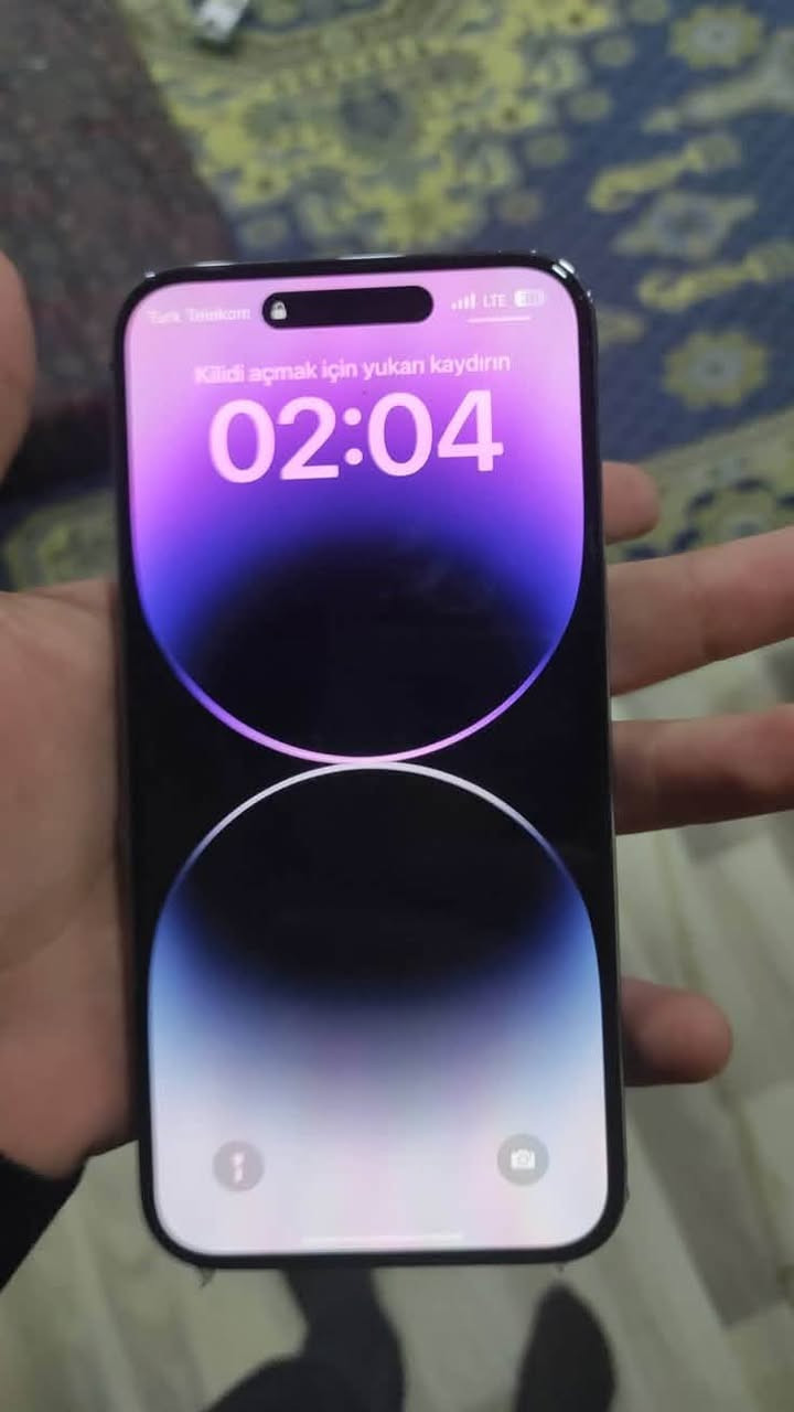 للبيع 14برو ماكس
الجهاز مبدل شاشه 
وكاله ✅
بطاريه 81
ذاكره 256
الجهاز 
عربي شرق اوصط 
الجهاز حيل نضيف ✅
ون نضافه1000✅
كله شغال
كامرات ✅
صوت ✅
✅سبيكر
السعر 645
وبي مجال شي قليل 
للستفسار ***********
العنوان صلاح الدين تكريت
