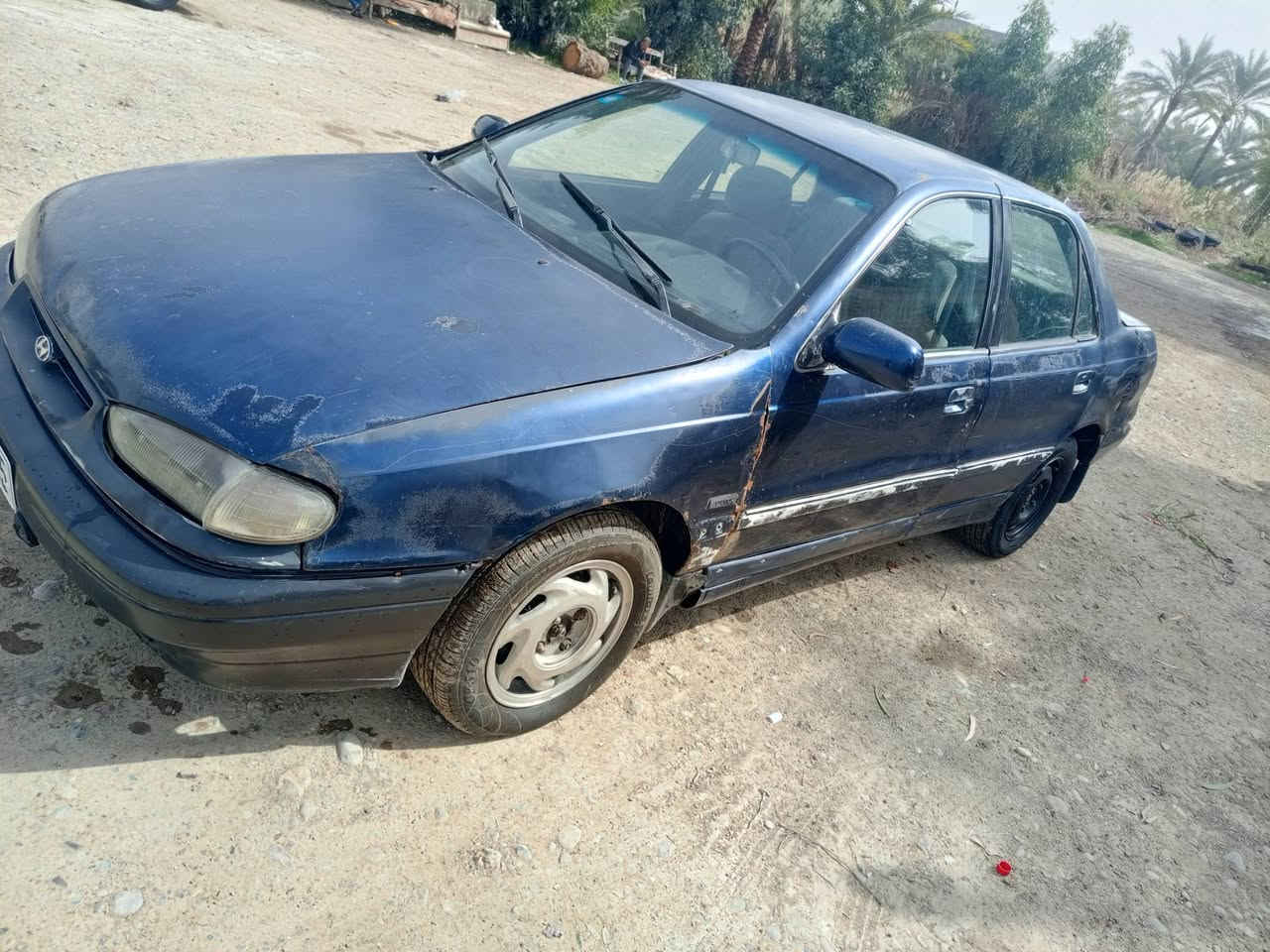 السلام عليكم 
هونداي النترا دمعه رقم بغداد الجديد 
كير أوتو مكينة مسكر مال حاوية مشدودة 
سيارة بلادية بدون صبغ 
مكفولة من الضربة والكص والشواصي 
السعر 30 بي مجال قليل 
شرط التحويل 
مكان السيارة/ديالى 
***********
