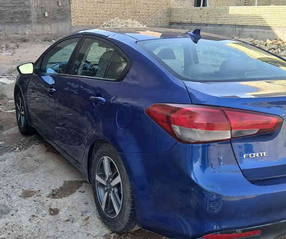 للبيع فورتي ٢٠١٧ امريكي ديالى مشروع وطني اربع قطع السعر ١١٠ تلفون *********** العنوان بغداد
