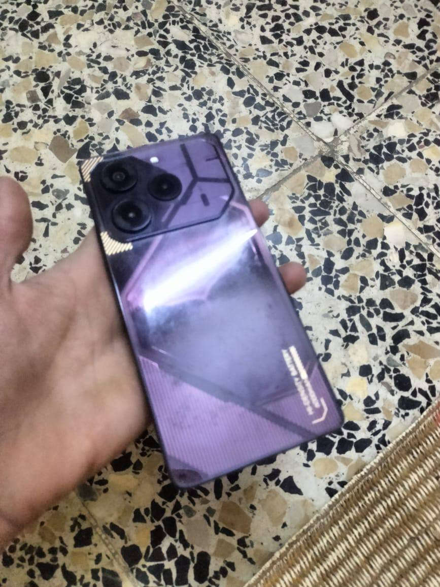 امراوس بجهاز بوكو 6xبرو او 7xبرو و انطيك فرق 
السلام عليكم تكنو بوفا 6 برو 5g ذاكرة 256 العشوائية 12+12 شاشة امولد 120 هيرتز بصمة مدمجة بالشاشة معالج دايمن ستي 6080 سماعات ستيريو مقاوم للماء والغبار كامرة خلفية بدقة 108 ميكا بكسل تدعم تصوير 4k الامامية 32 تدعم تصوير 4k بطارية بحجم 6000 ملي امبير  بدون ملحقات  نضافةالجهاز (95من ميه)


**إذا كنت صاحب هذا الإعلان وتريد حذفه لأي سبب، رجاءا أرسل رسالة إلى الدعم الفني**