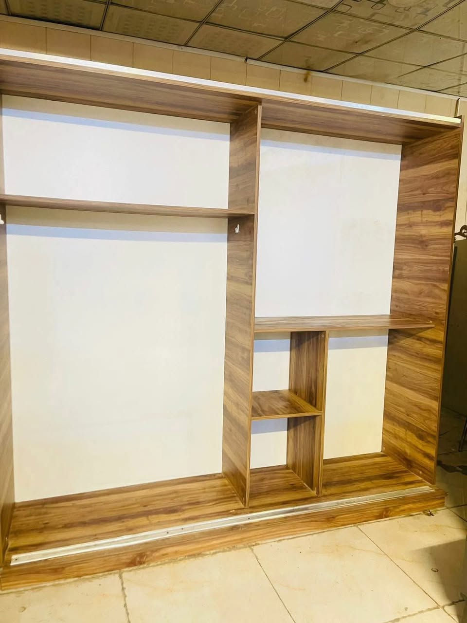 غࢪفه تࢪڪي  مستخدام  🇹🇷شبابي سريرين
نضافه 80/ 💯 
سرير/2
سعࢪها/350
شد ونقل داخل بغداد مجاني ⁉️


**إذا كنت صاحب هذا الإعلان وتريد حذفه لأي سبب، رجاءا أرسل رسالة إلى الدعم الفني**